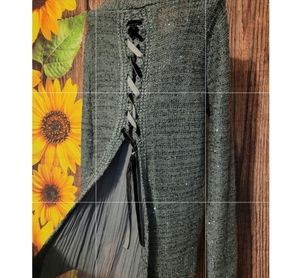 Time & Tru Charcoal Gray Sweater